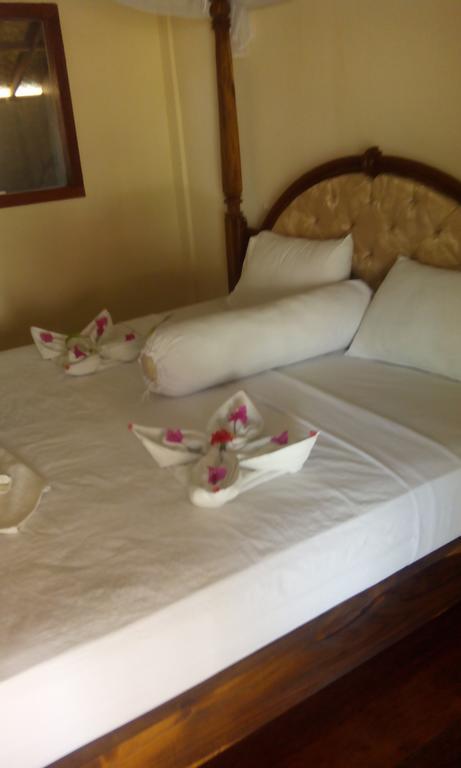 Balenta Bungalow Gili Meno Hotell Eksteriør bilde