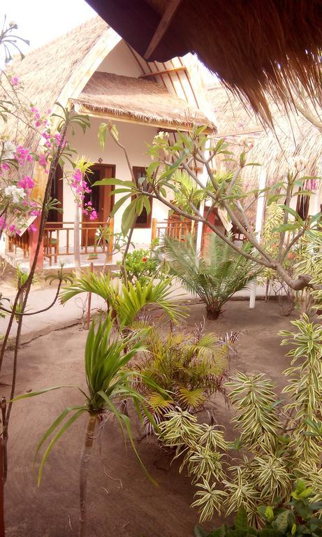Balenta Bungalow Gili Meno Hotell Eksteriør bilde
